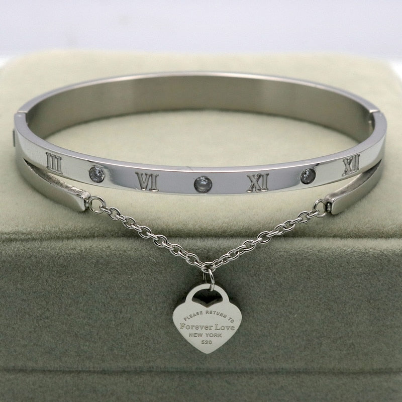 Love Heart Design Bangle Bracelet